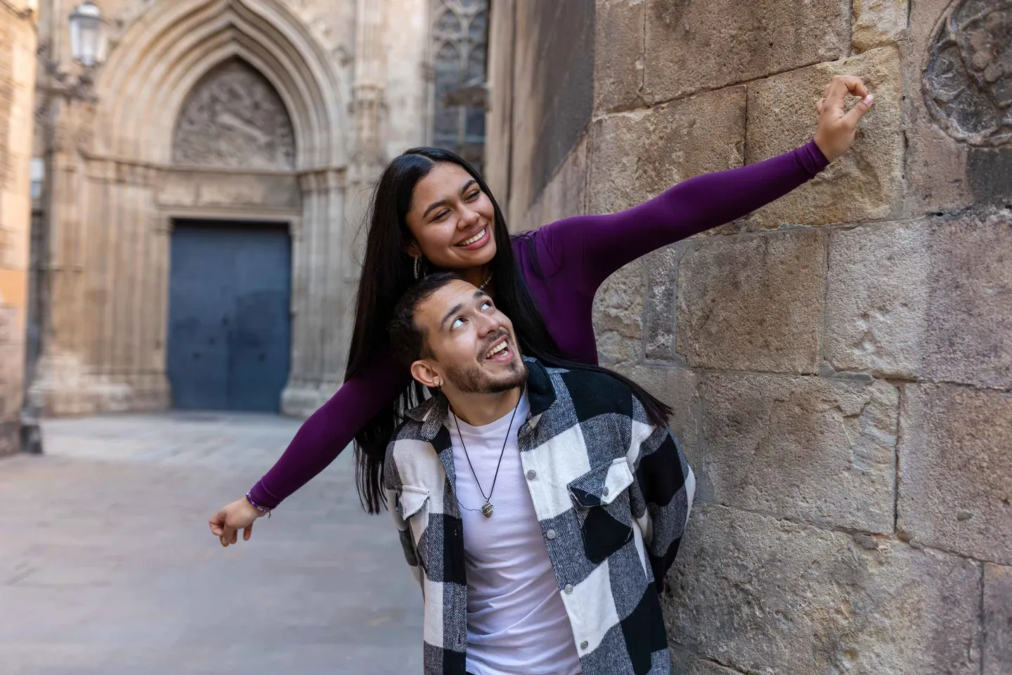 Viajar a España sin visa desde Honduras y El Salvador