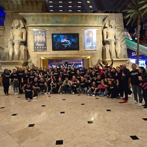 Grupo corporativo en convención organizada por Viva Travel en Las Vegas